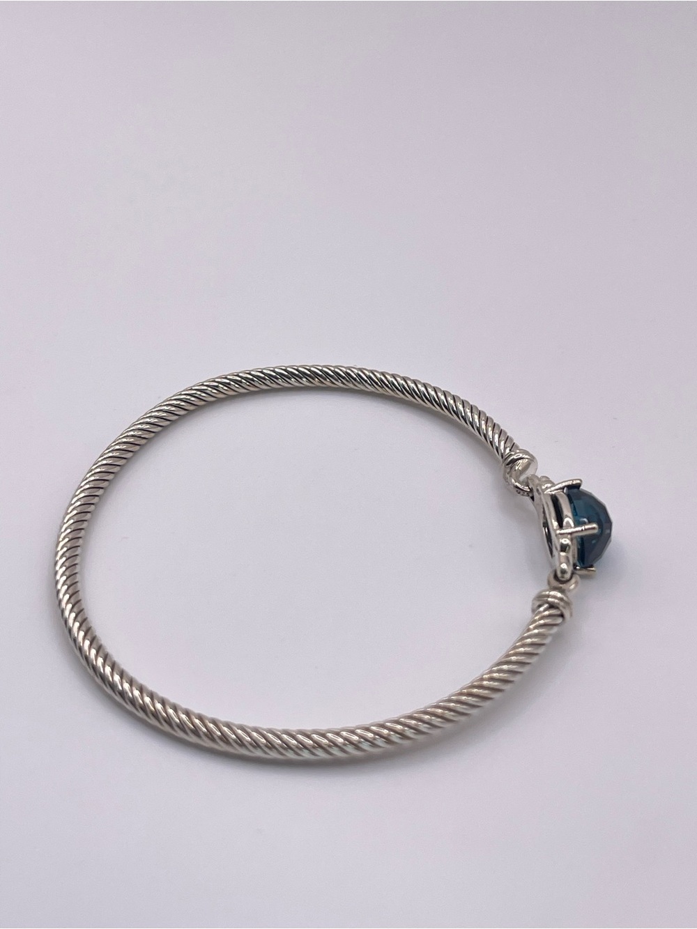 David Yurman Petite Wheaton Bracelet with Hampton Blue Topaz and Diamonds - Picture 10 of 13